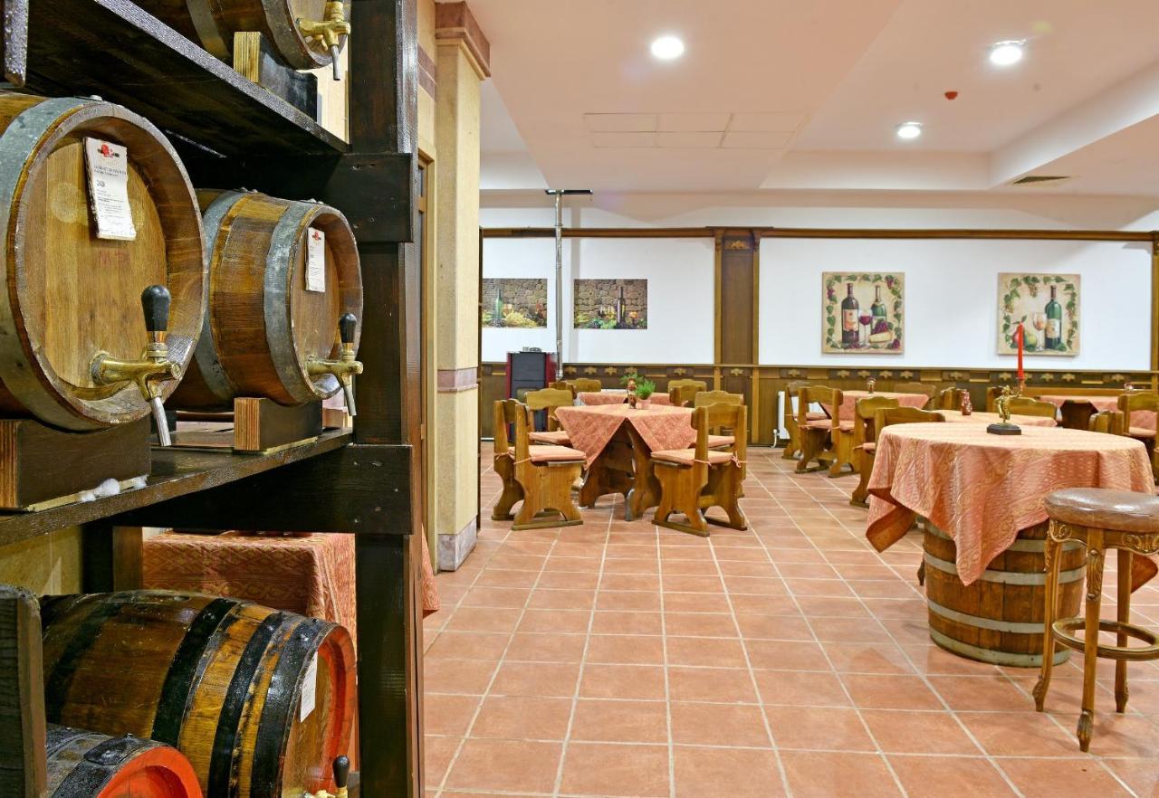 Estreya Residence Hotel And Spa Saints Constantine and Helena Exteriör bild
