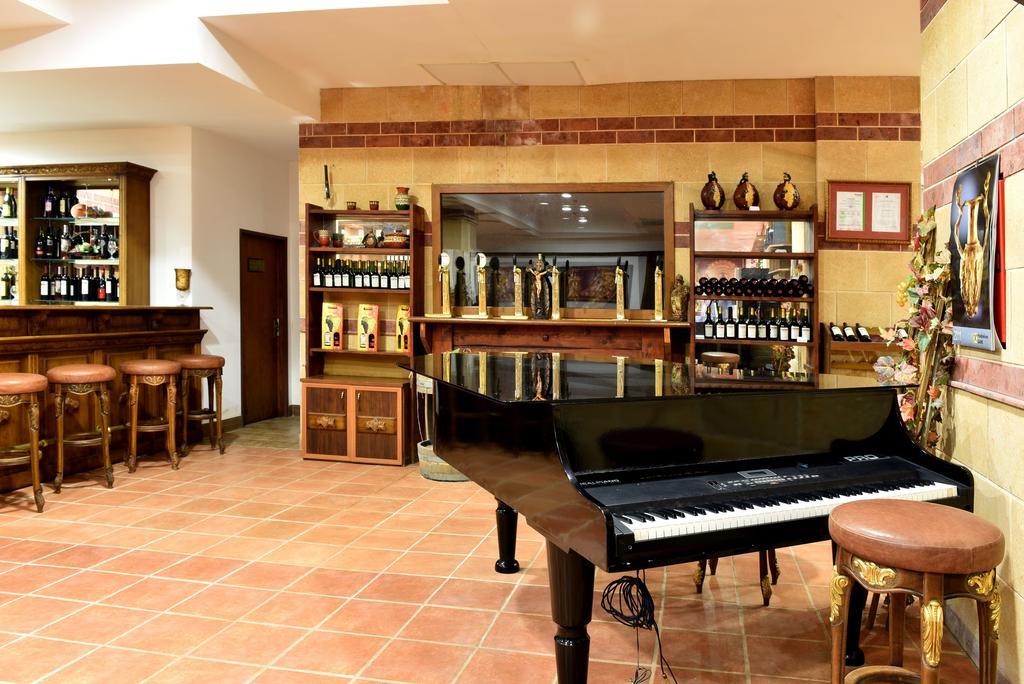 Estreya Residence Hotel And Spa Saints Constantine and Helena Exteriör bild