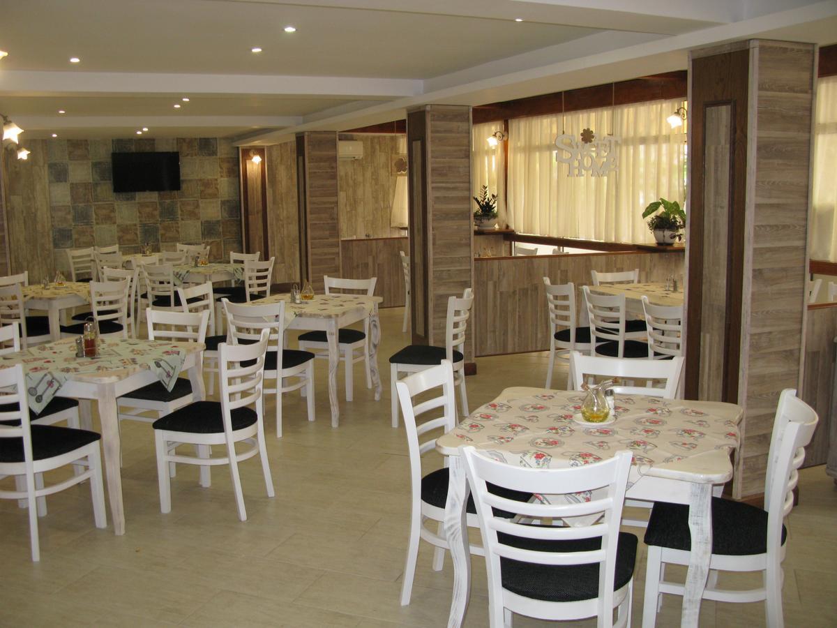 Estreya Residence Hotel And Spa Saints Constantine and Helena Exteriör bild